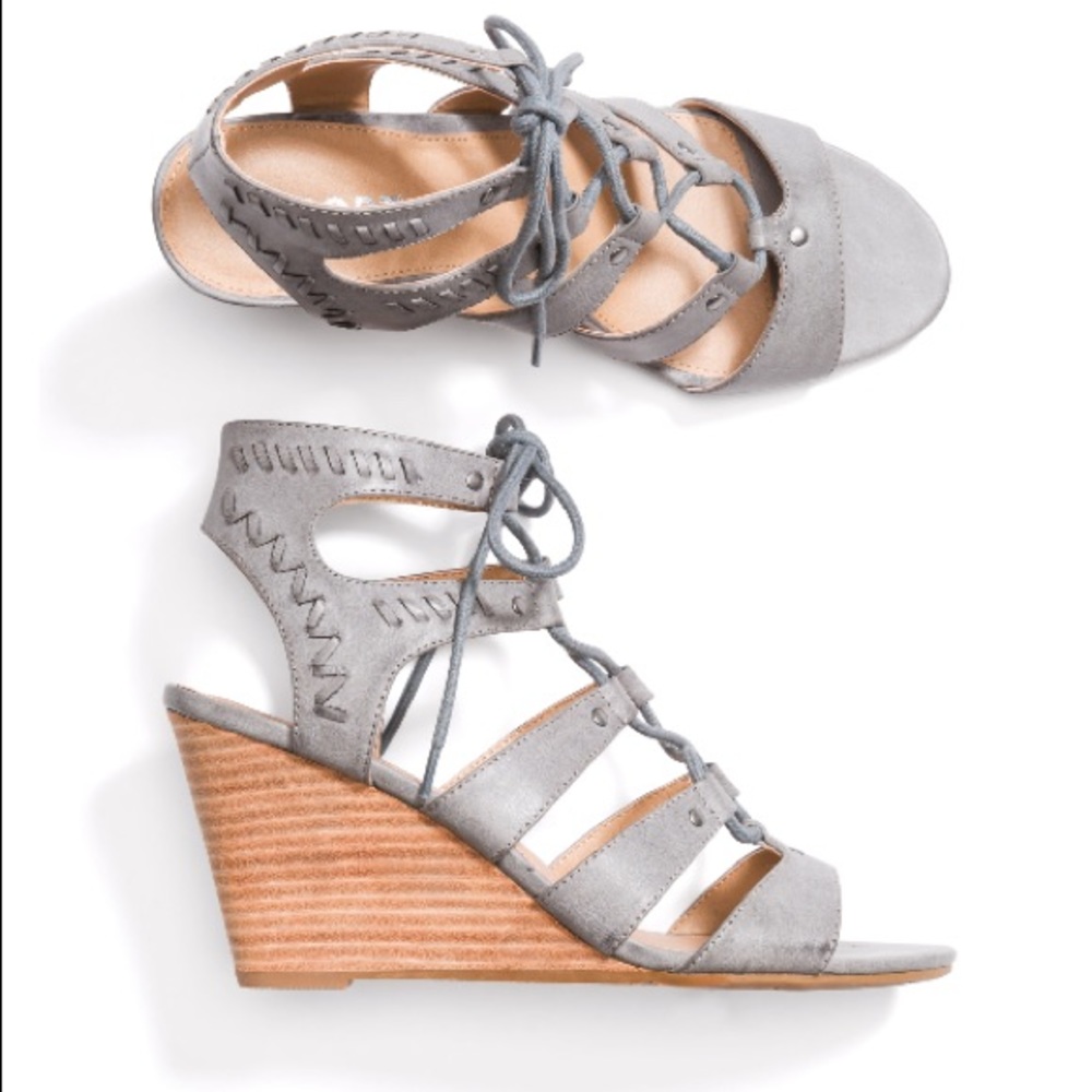 2/$25 Scout Ghilly lace-up wedge